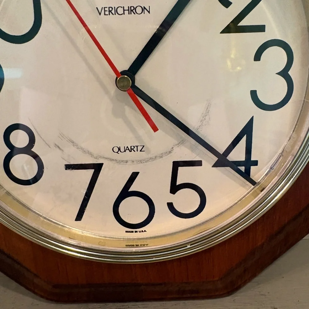 VTG Verichron Quartz Wood Octagon Wall Clock